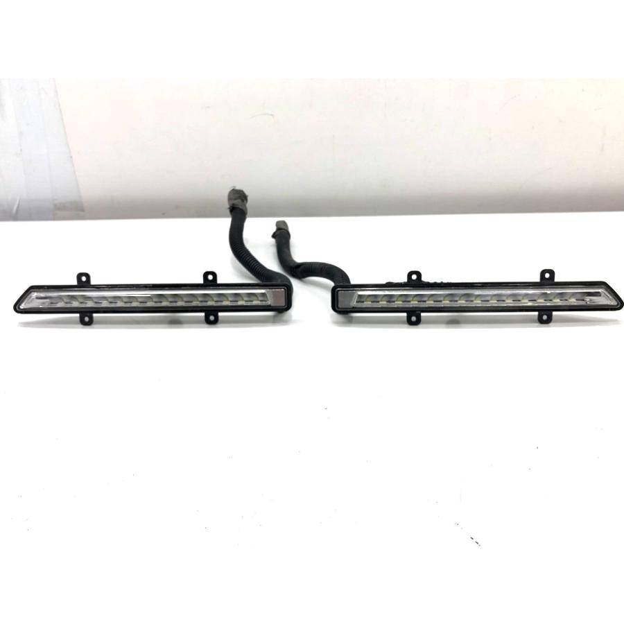 ♪TRD♪ アルファード 30系 後期 エアロ系 スポイラー用 LED デイ