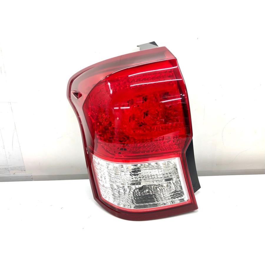 トヨタ カローラ フィールダー NZE161G 前期 純正 テールランプ 左 LED