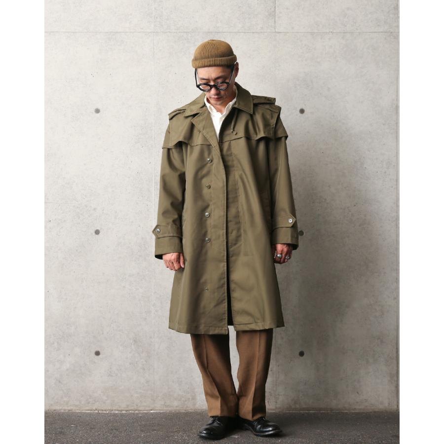 MILITARY（ミリタリー） 実物 USED ルーマニア軍 オフィサー レイン