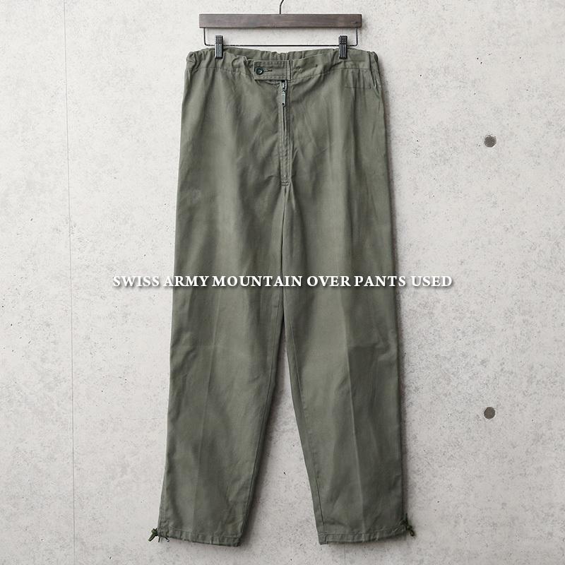 MILITARY（ミリタリー） 実物 USED スイス軍 マウンテン オーバー