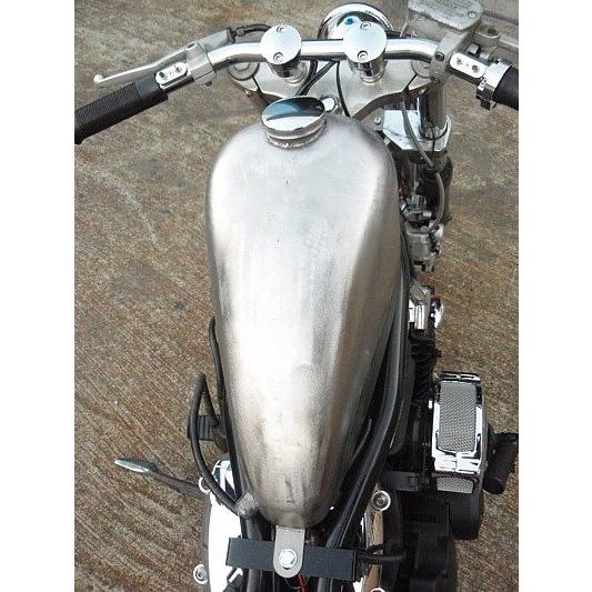 部品屋K&W チョップドスポーツスタータンク ドラッグスター400 YAMAHA