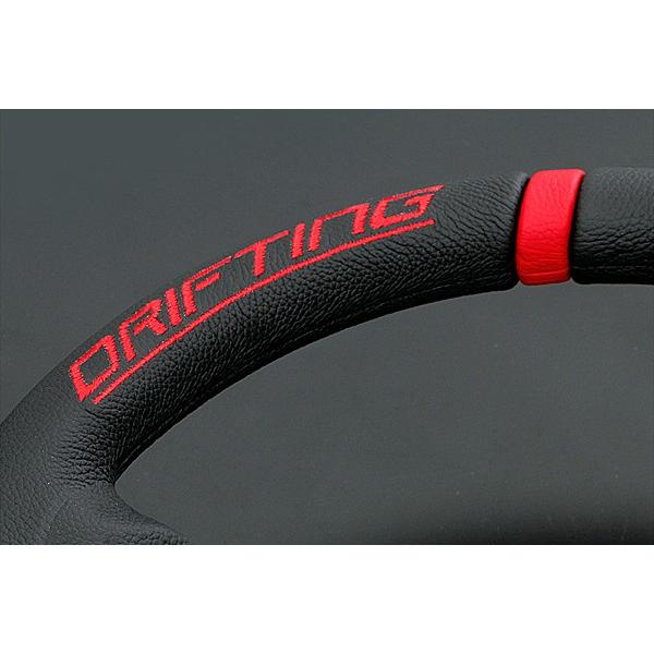 正規品 MOMO ステアリング ドリフティング 33パイ レッド : TATSUYA