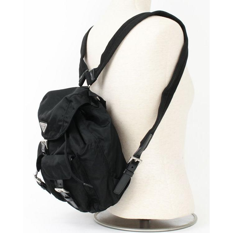 PRADA（プラダ） ナイロン リュックサック B6677 ブラック NERO 10296