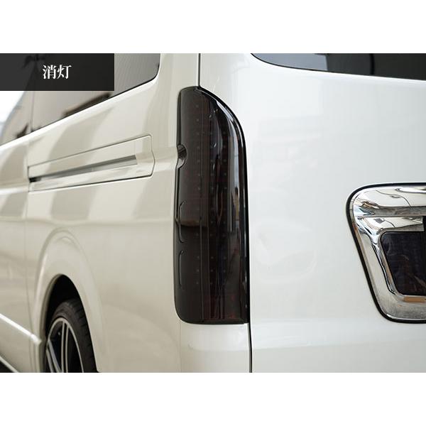 ハイエース 200系 フルLED オールレッドインナー スモークレンズ LED