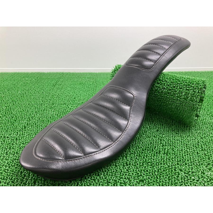 イージーライダース製ビラーゴ250 シート 社外 中古 バイク 部品 3DM