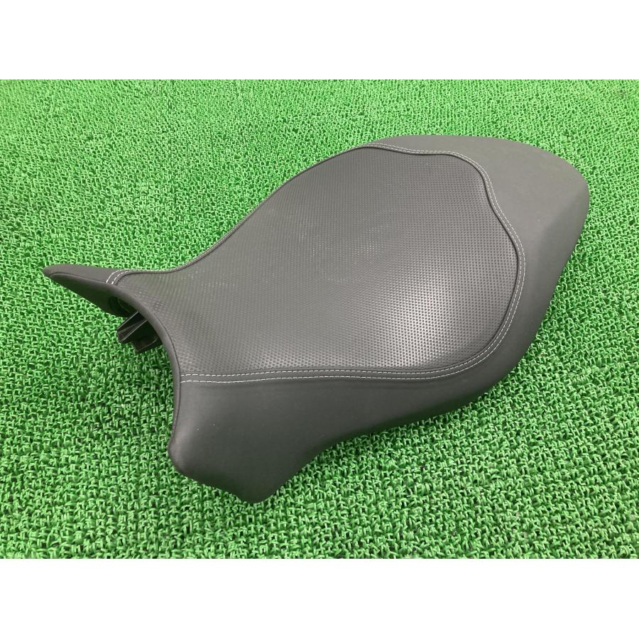 モンスター821 シート 595.1.331.1A ドゥカティ 純正 中古 バイク 部品