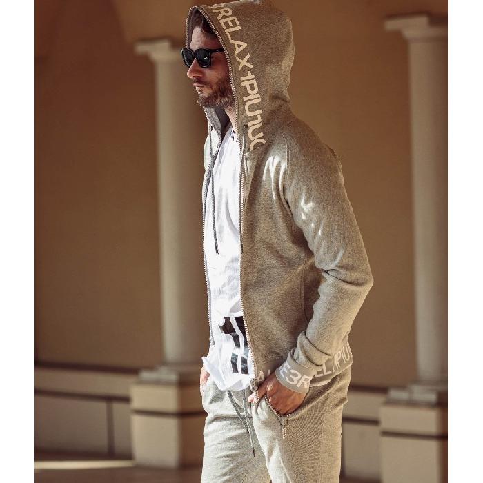 1PIU1UGUALE3 RELAX ウノピゥウノウグァーレトレ リブロゴパーカー