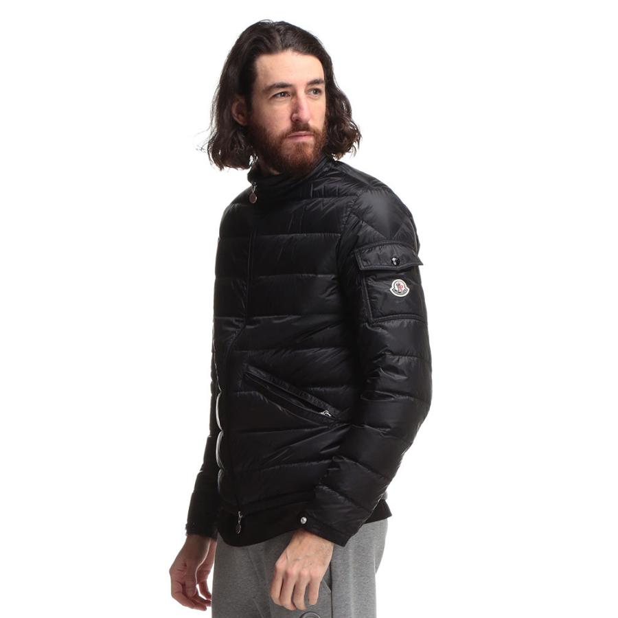 MONCLER（モンクレール） メンズ ダウンジャケット ライトダウン