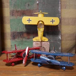 複葉機 インテリア 飛行機 triplane 三葉機 フォッカー ブリキの
