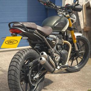 トライアンフ スピード400/スクランブラー400X ウインカー プラグ