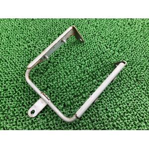 カワサキ（Kawasaki） ゼファー400 ヘッドライトステー 純正 中古