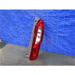 S1381 N-BOXカスタム JF3 JF4 左テール LED D186 33550-TTA-J115-M1 D