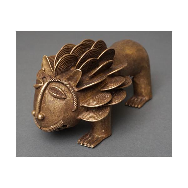 bogolanmarket_togo-lionl