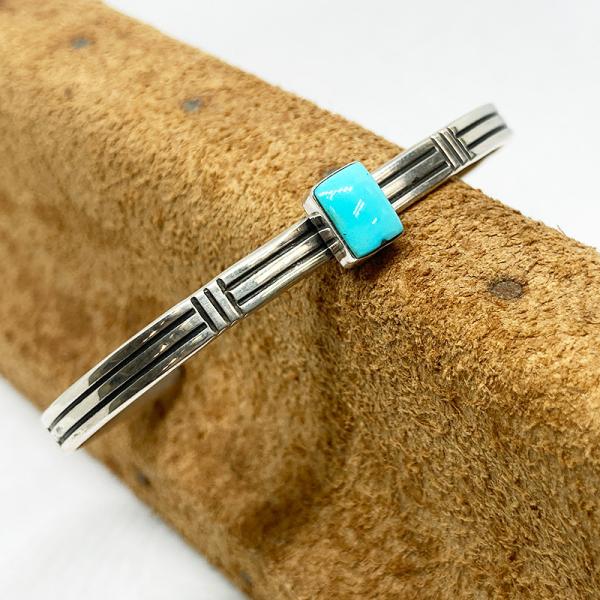 インディアンジュエリー ターコイズ バングル シルバー925 細め