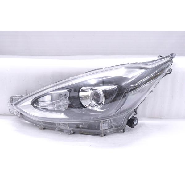 34-2473☆美品☆後期 LED NHP10 アクア☆左ヘッドライト KOITO 52-315