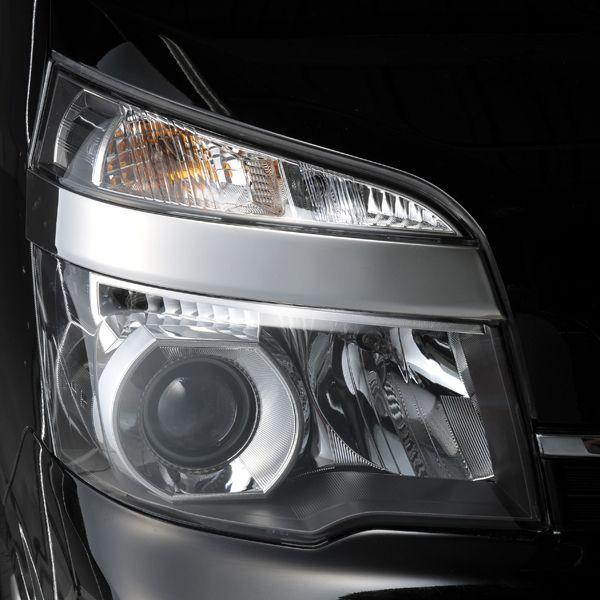 特価SALE トヨタ ヴォクシー 70系 後期 ヘッドライトトリム ヘッド