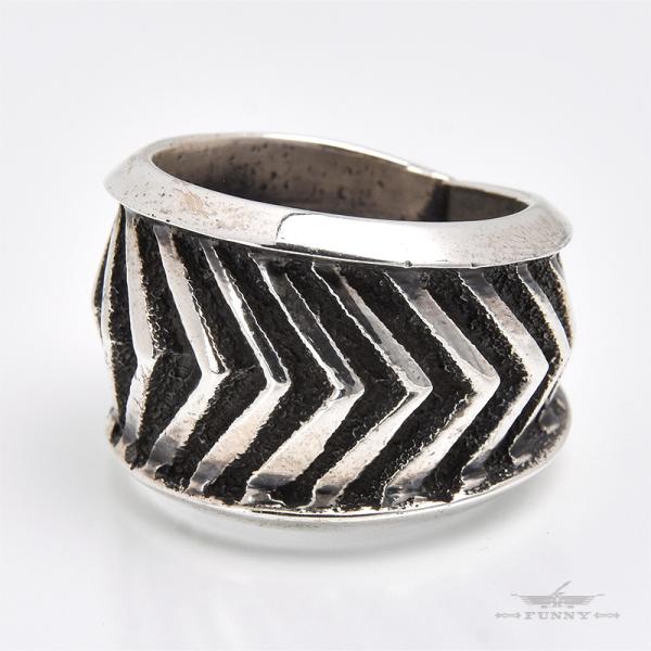 funny-western_ar014-002-0003