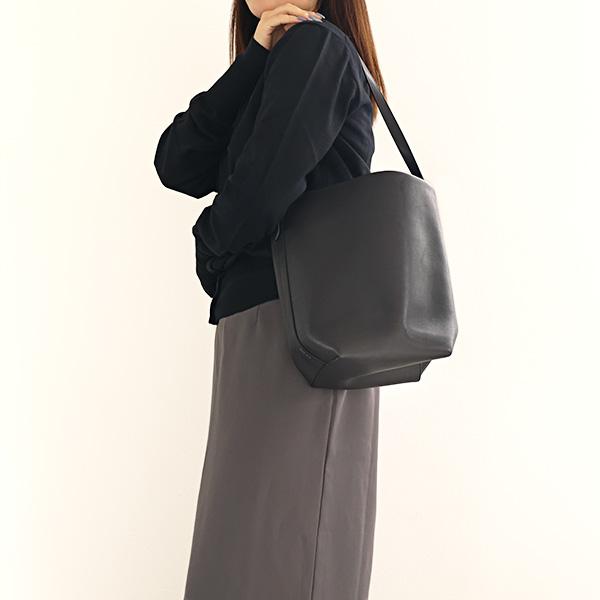 THE ROW（ザ ロウ） MEDIUM N/S SHOULDER BAG ショルダーバッグ トート