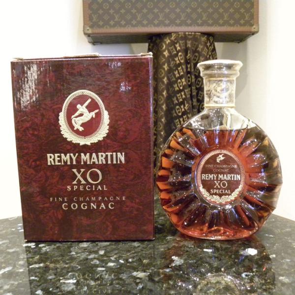 20歳以上!!【未開栓】REMY MARTIN（レミーマルタン）XO スペシャル