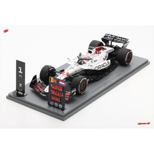 スパーク 1/18 レッドブル RB21 No.1 2025 F1 日本GP ウィナー M