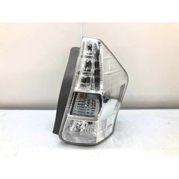 トヨタ プリウスα ZVW40 前期 純正 テールランプ 右 STANLEY47-46 刻印