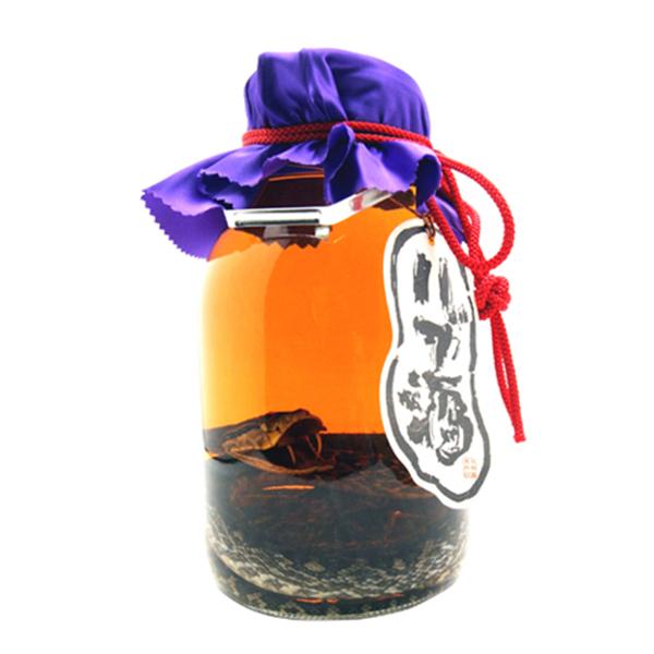 送料無料】【正規品】ハブ入り ハブ酒 南都酒造所 1800ml 35