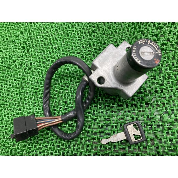 VT250F キーシリンダー ホンダ 純正 中古 バイク 部品 MC08 メインキー