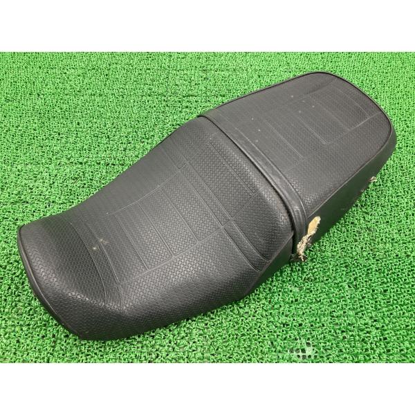 カワサキ（Kawasaki） ZRX400 シート 1753 純正 中古 バイク 部品