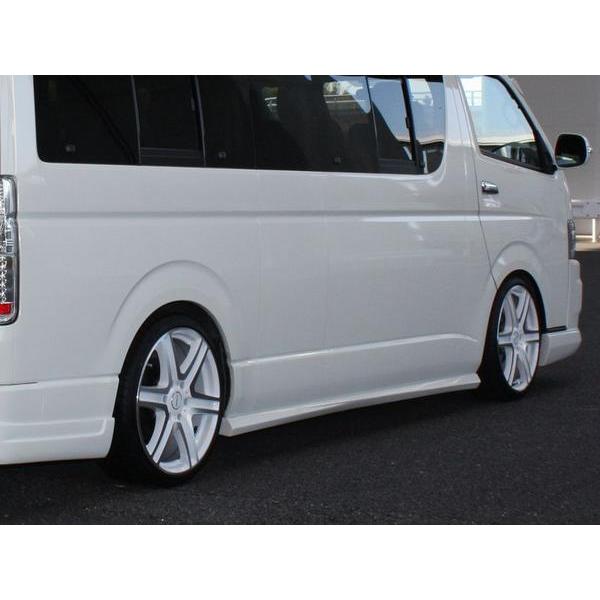 ハイエース 200系 TPDエアロ サイドステップ4Dr 塗装済 スーパーロング