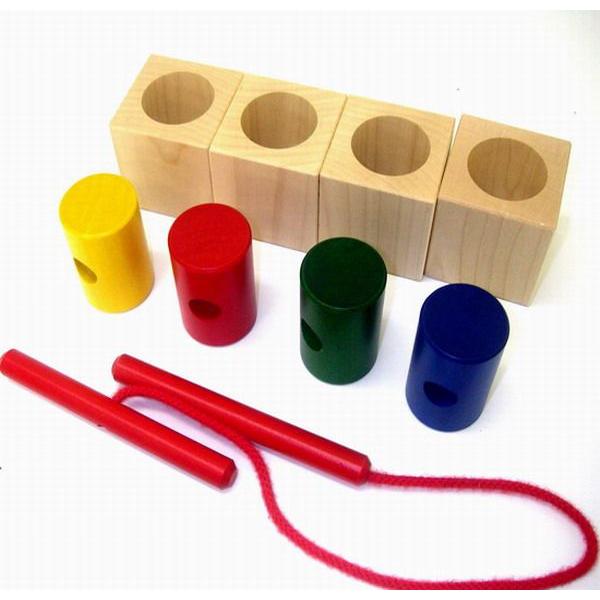 naef（ネフ） シグナ 型はめ ひもとおし 1歳〜 手先指先を使うおもちゃ