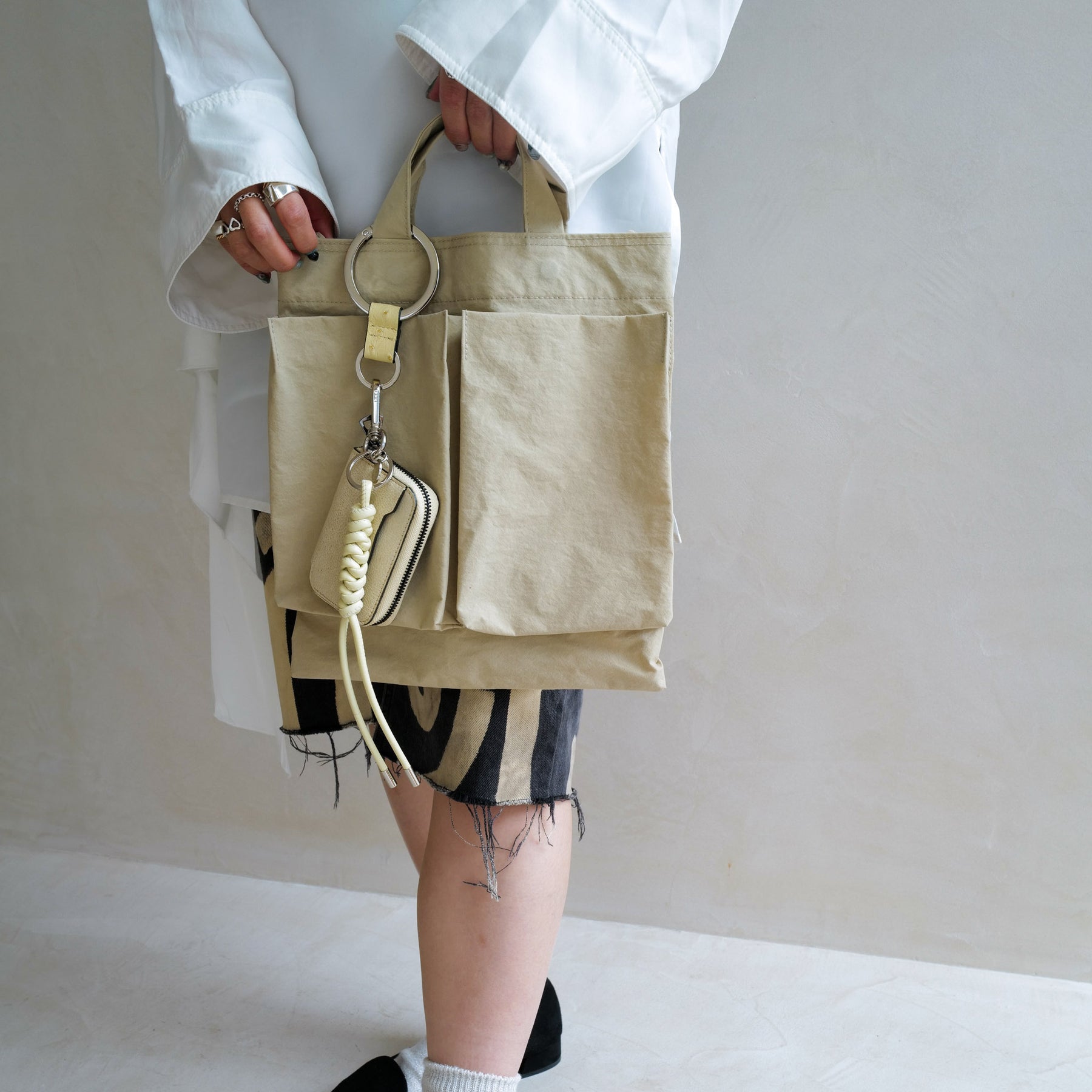 ANNIE HELMET VEGETABLE BAG - S / V.CERATO｜軽量ショルダートート