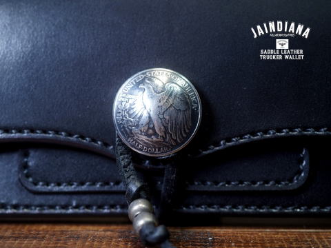 TRWE-B 定番ブラックサドルレザーのトラッカーウォレット