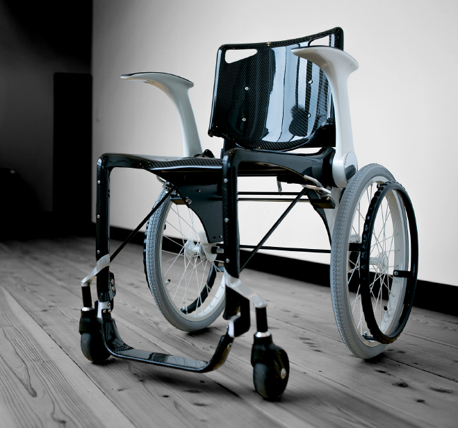 eBase Solutions Group | 車いす開発