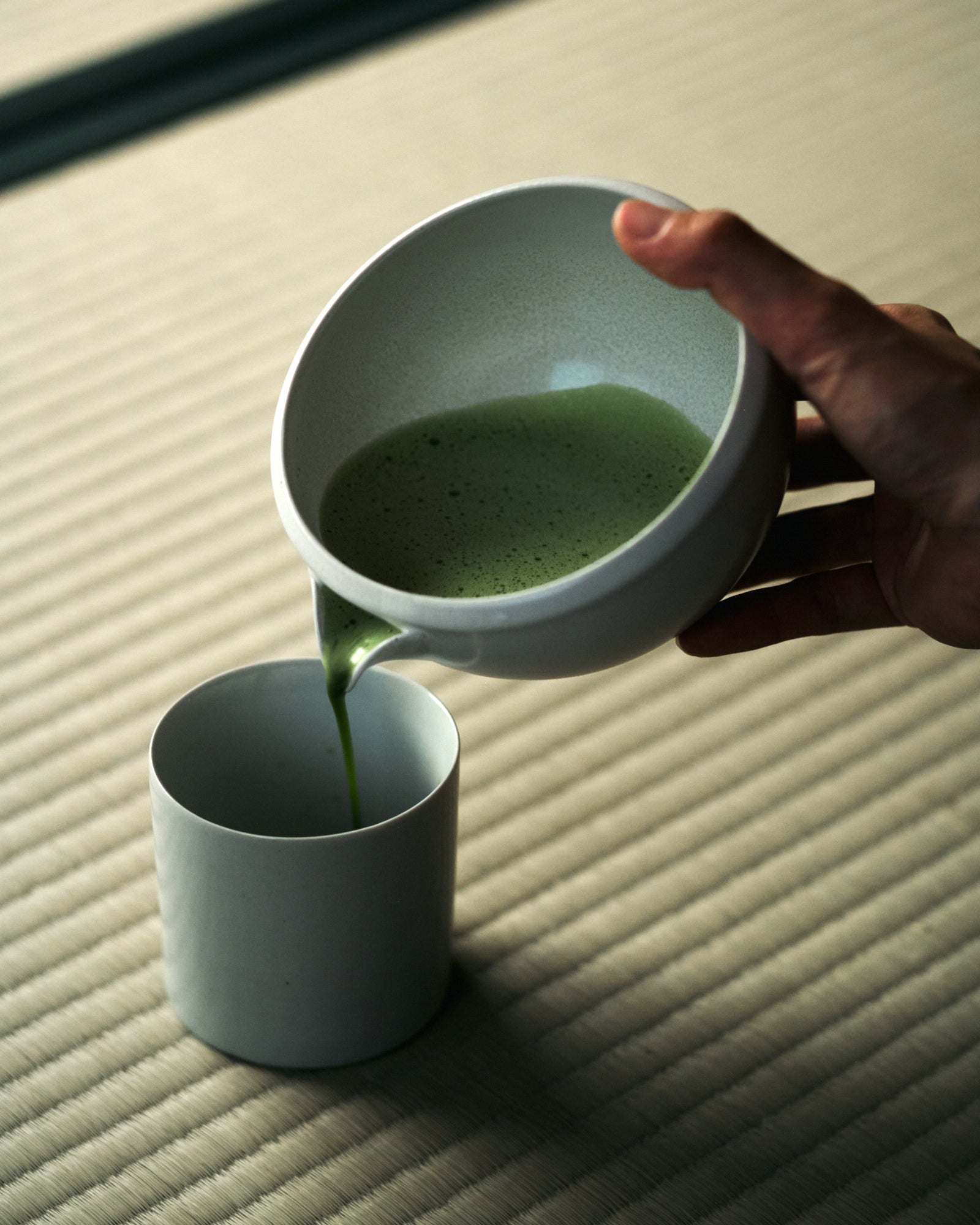 ORIGAMI 片口抹茶碗 Pour