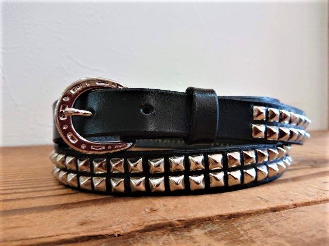 ナロースタッズベルト 2連ピラミッドスタッズ 20mm 【ブラック