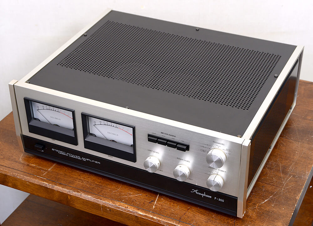Accuphase P-300 パワーアンプ / 札幌の中古オーディオ・レコード販売