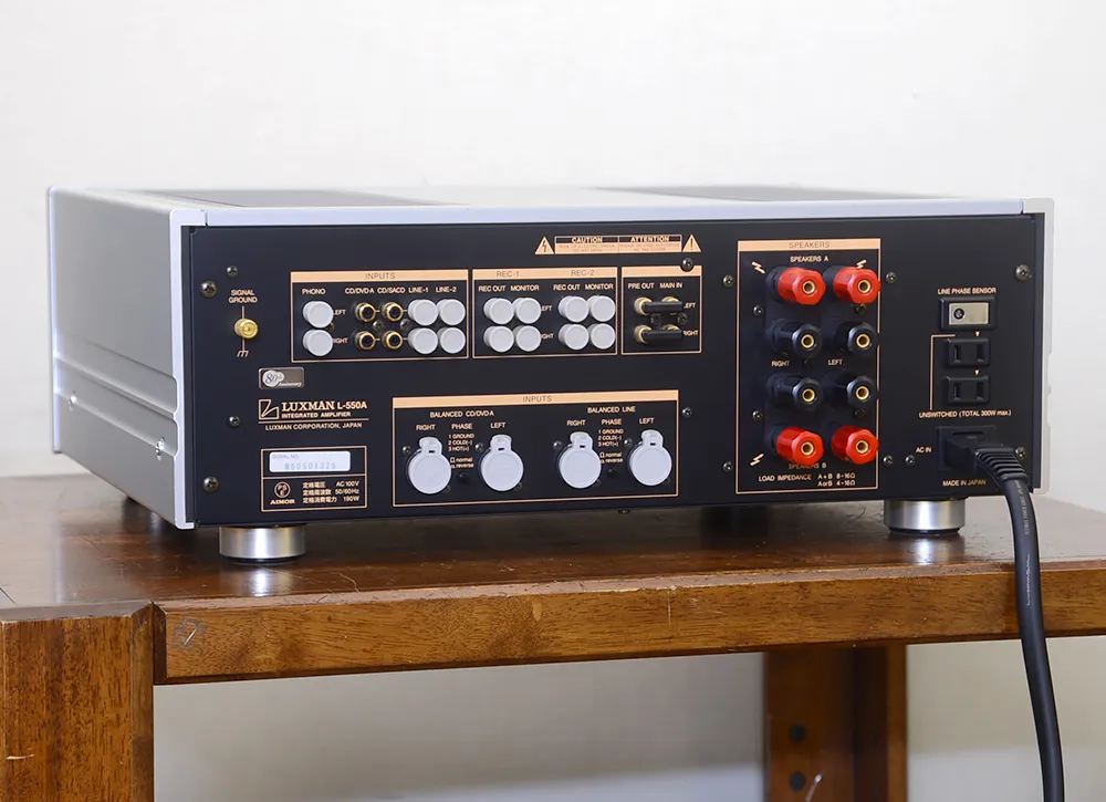 LUXMAN L-550A 純A級動作 プリメインアンプ