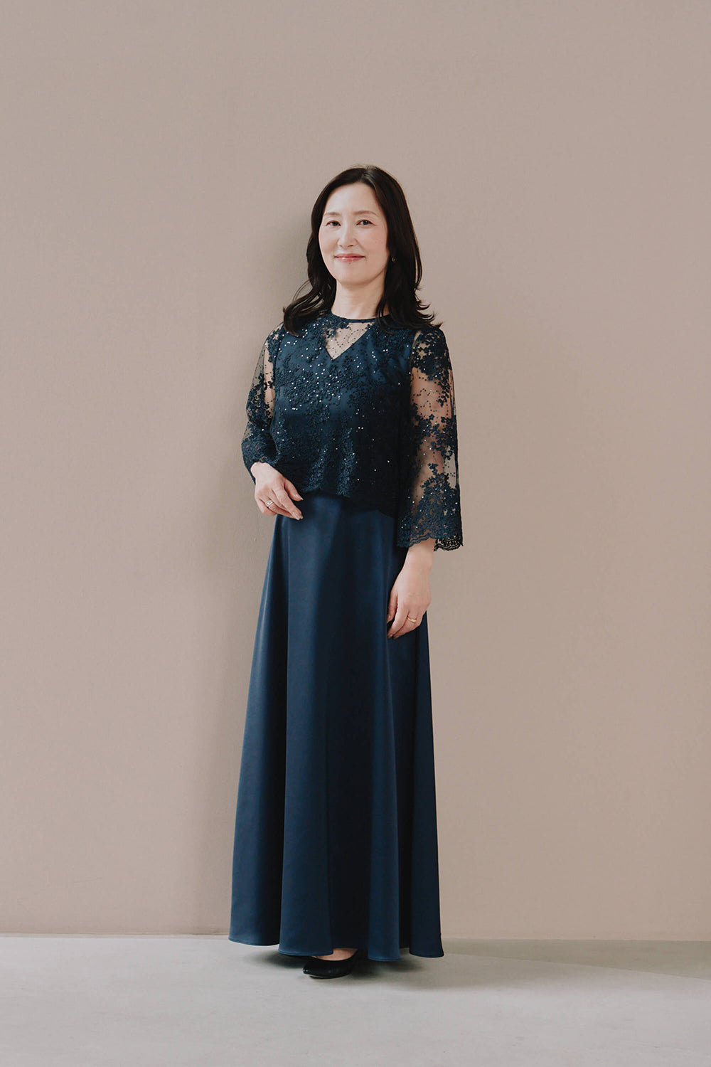 kaene公式オンラインストア シャイニーレースレイヤードドレス