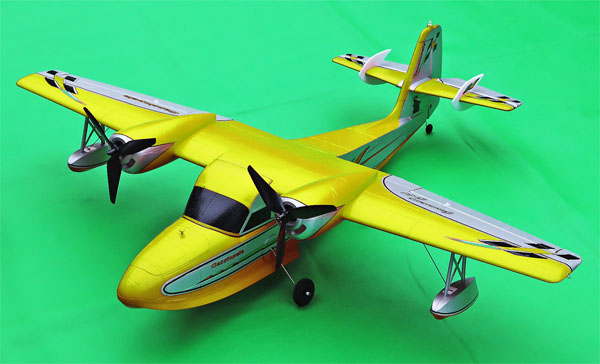 KK HOBBY 】 カシオペア グラマンG-44（イエロー：PIP） 電動 水上