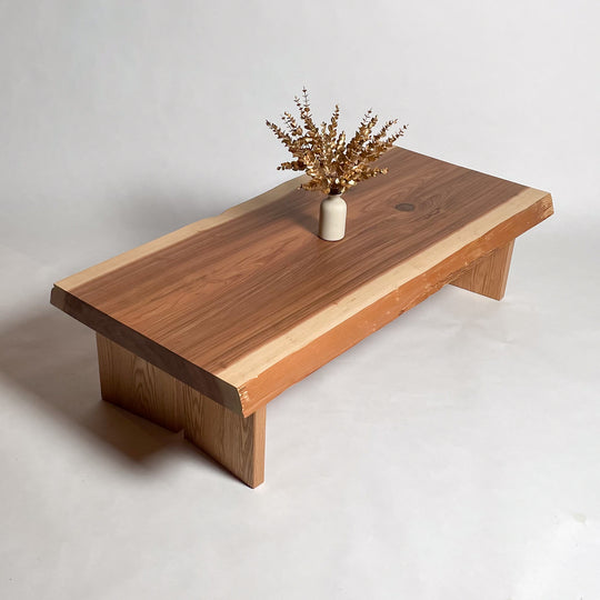 杉一枚板ローテーブル｜鬼童銘木（KIDOMEIMOKU） – 【公式】鬼童銘木