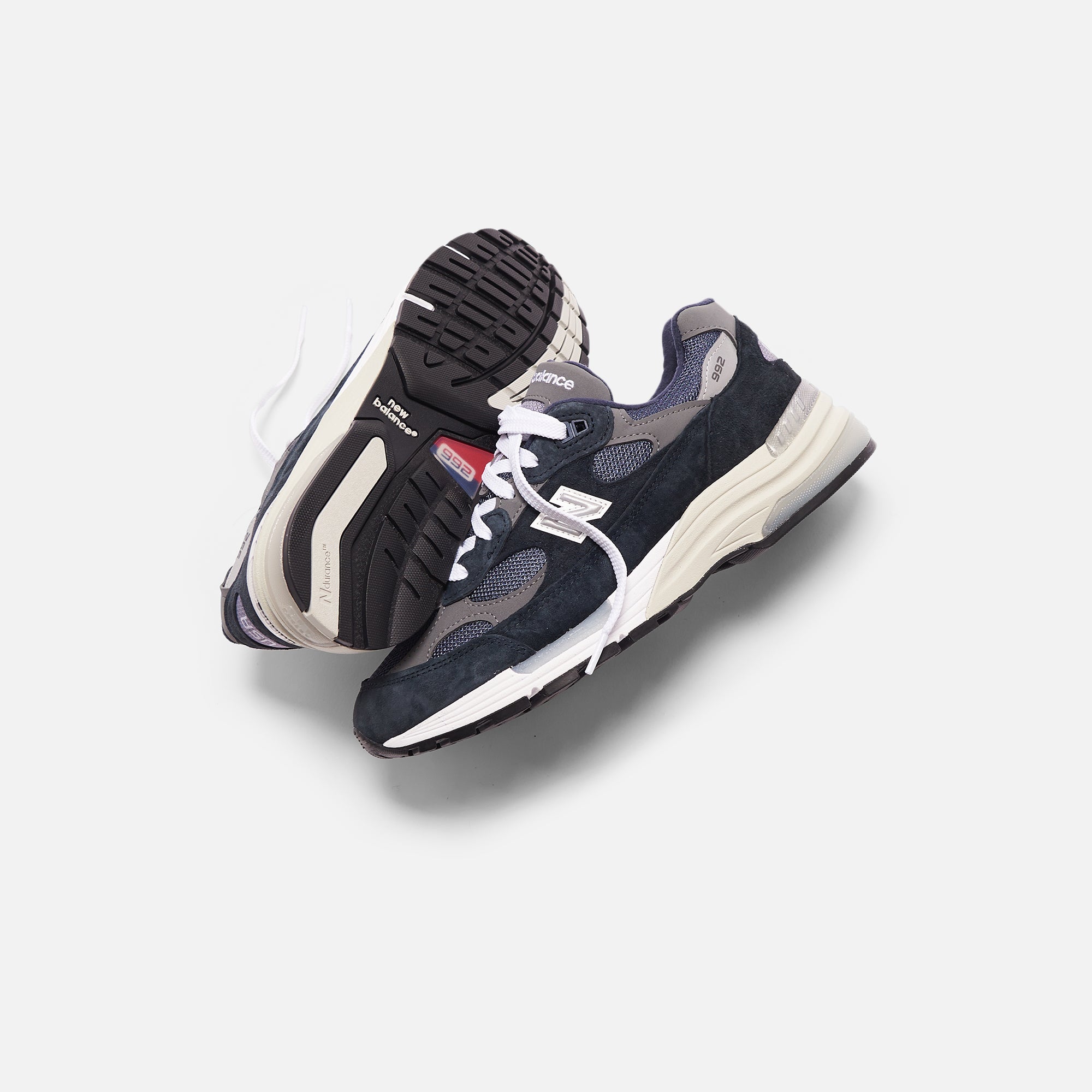 New Balance M992GG - Navy – Kith