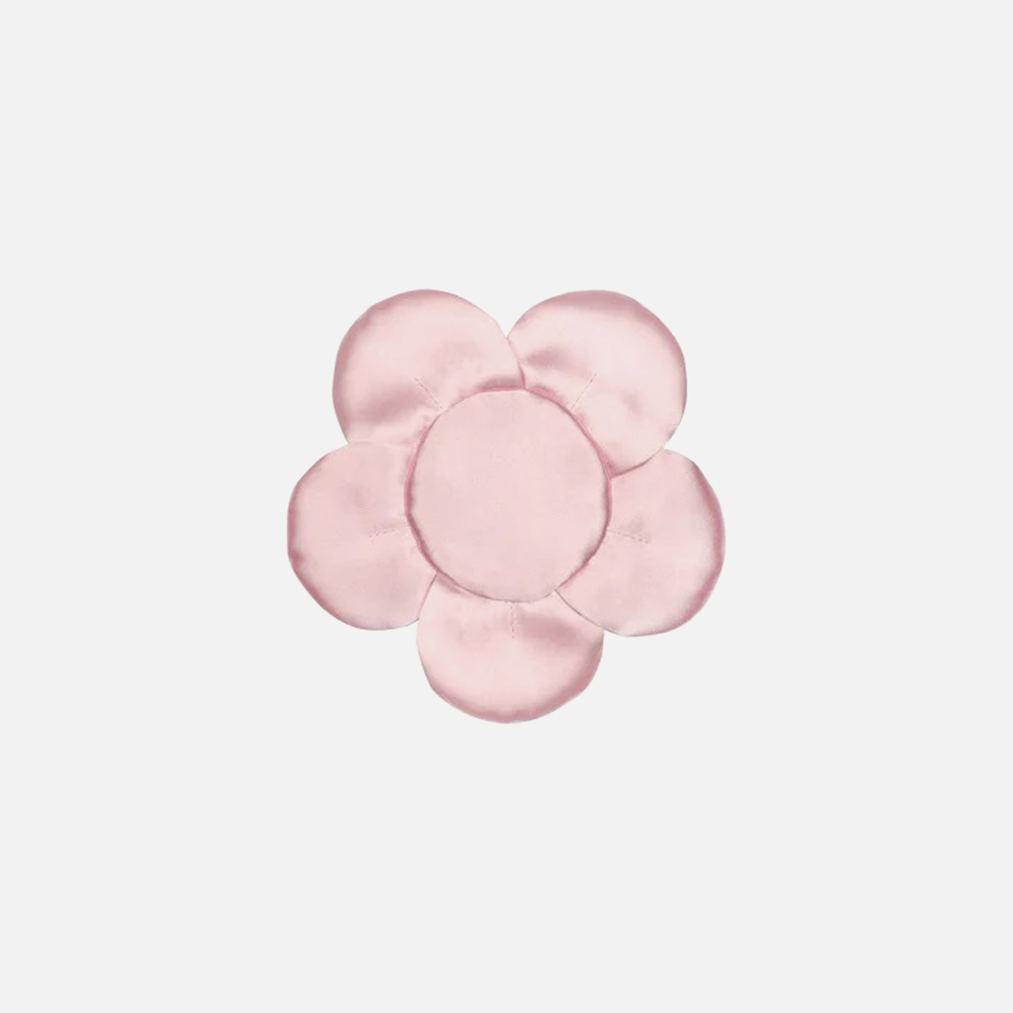 Sandy Liang Small Petal Wristlet - Carnation – Kith