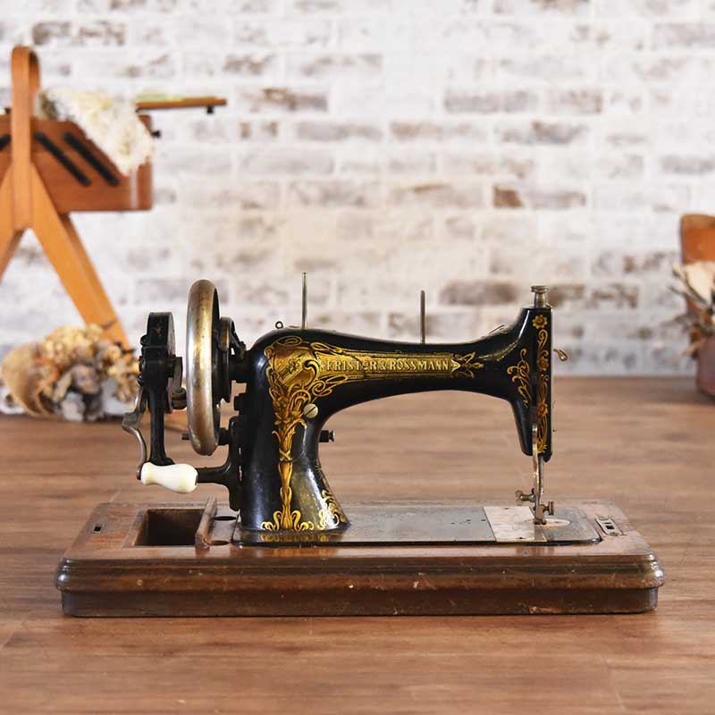 Frister&Rossmann 手回しミシン /SM-42C – 神戸アンティークウェアハウス