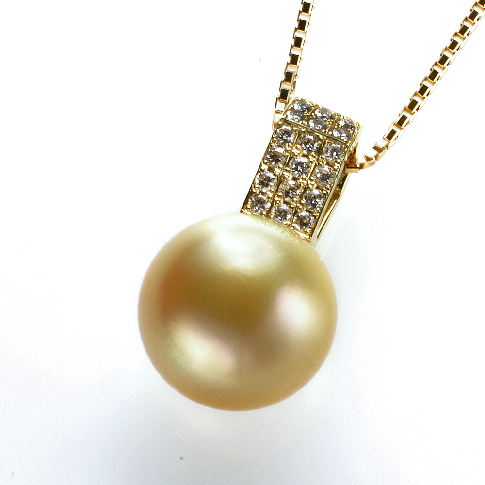 K18 南洋ゴールドパール ペンダント（12ミリ以上・D0.20ct 花珠 最上級
