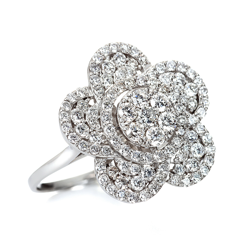 プラチナ フラワーパヴェ ダイヤモンド リング（合計1.00ct）｜真珠卸
