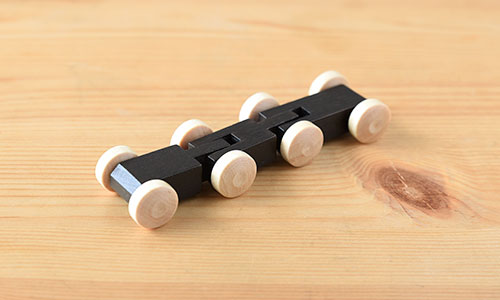 クネクネバーンの車 BECK｜木のおもちゃ KURABOKKO