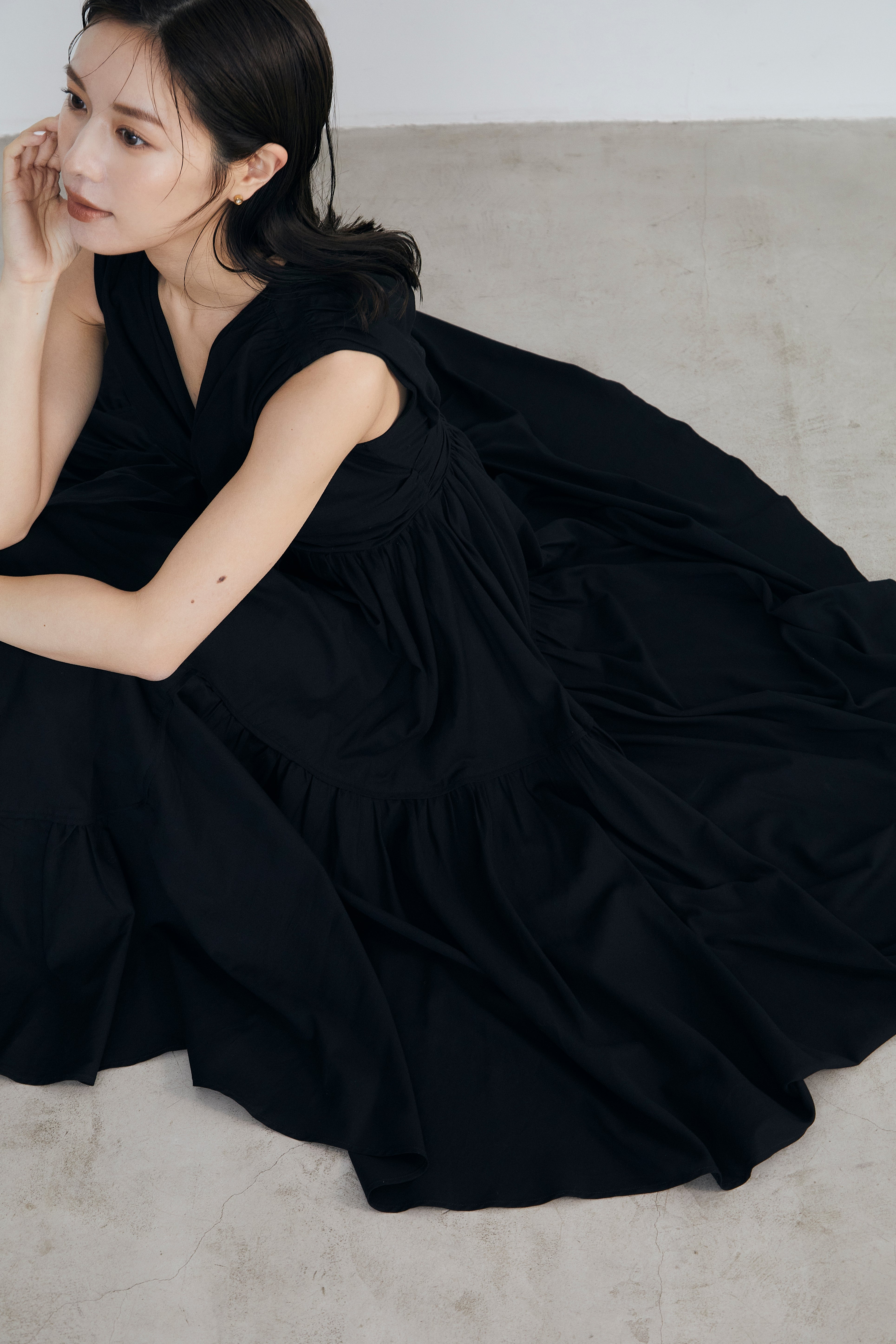 再入荷】Irregular hem twist Dress – L'AUBE BLANC