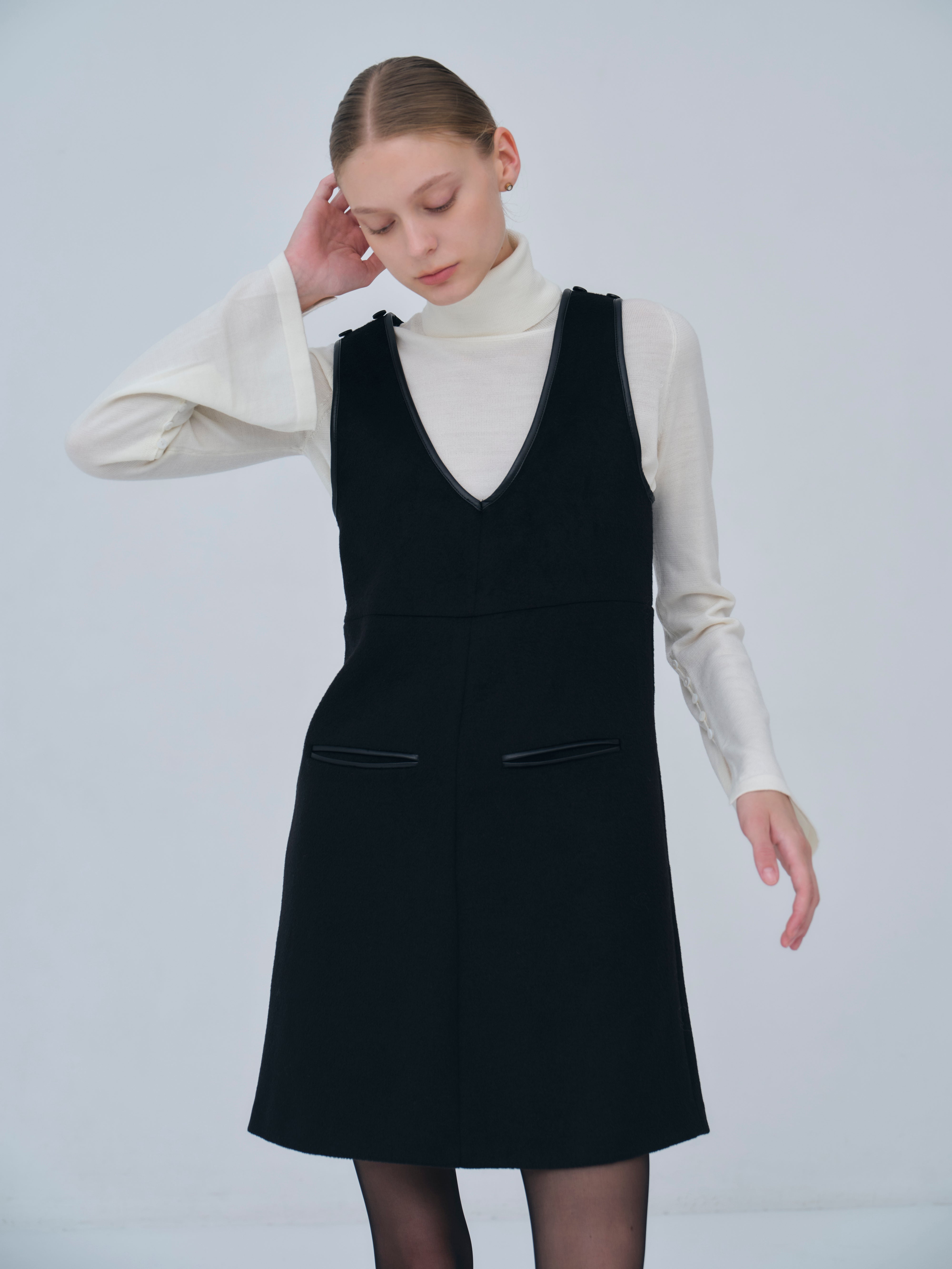 Leather Trimmed Wool Jumper Dress – L'AUBE BLANC