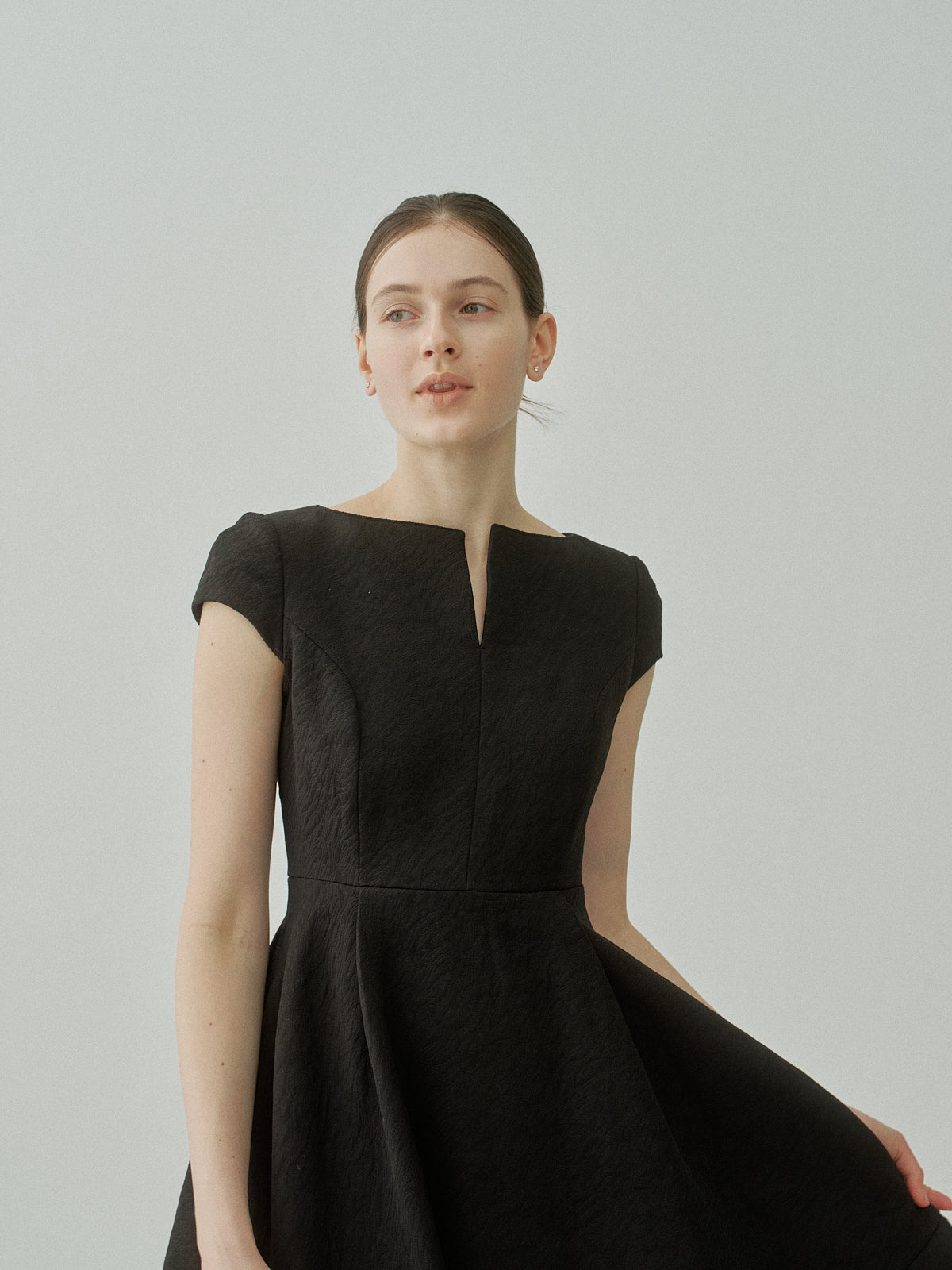 受注販売】Keyneck Jacquard Dress – L'AUBE BLANC