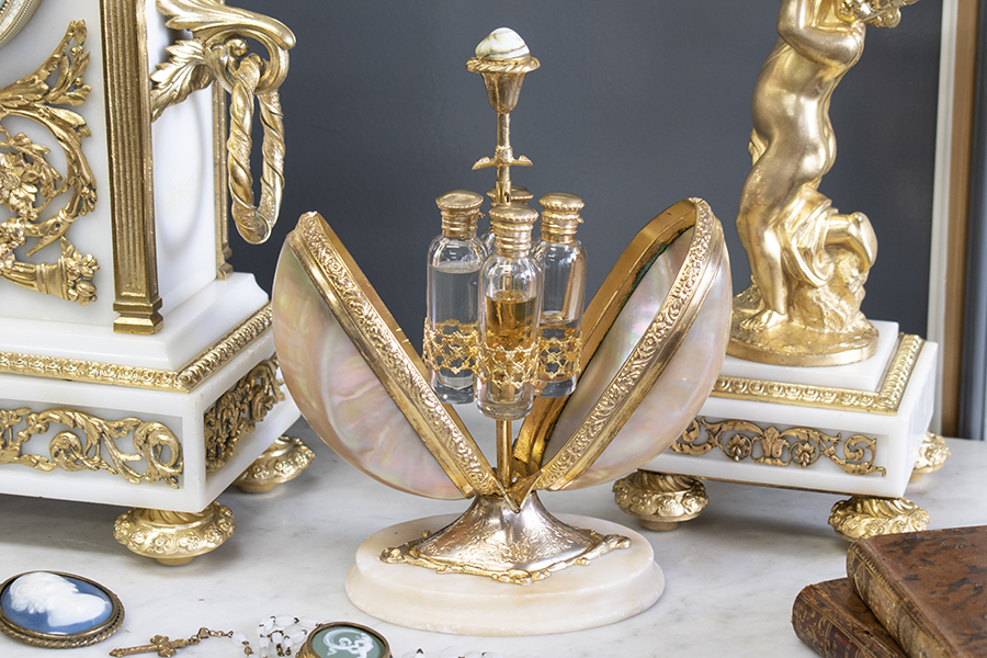 マザーオブパール 香水セラー | Laurent